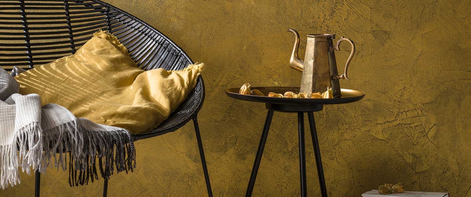 Exklusive Spachteltechnik in Gold – Malerfachbetrieb Binder Edle Wandgestaltung in Goldoptik mit Spachteltechnik – Wohnraumgestaltung von Malerfachbetrieb Binder in Mülheim an der Ruhr